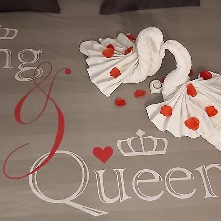 King&Queen Kaštela Exteriér fotografie